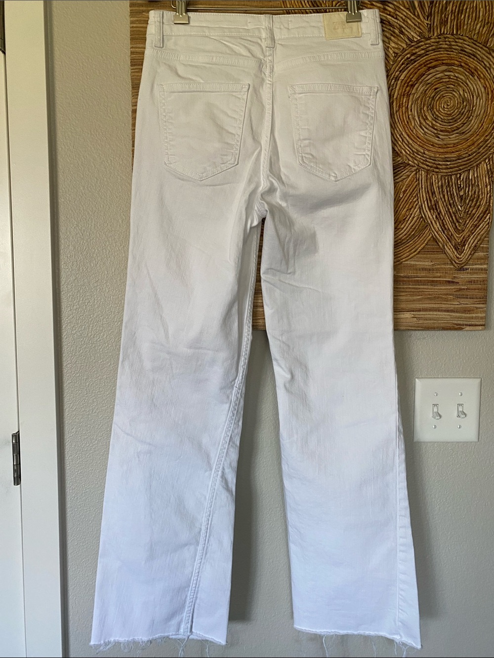 Zara Flared Wide-Leg Stretch High Waist Raw Hem Jeans Like New Bloggers 4